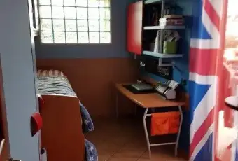 Rexer-Napoli-Immobile-finemente-ristrutturato-CAMERA-DA-LETTO