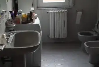 Rexer-Pontelandolfo-Trilocale-in-affitto-in-contrada-grotte-Pontelandolfo-BAGNO