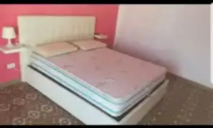 Rexer-Napoli-Bilocale-a-stuendilavoratorinon-residenti-CAMERA-DA-LETTO