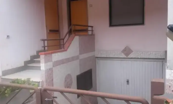 Rexer-Santa-Maria-Capua-Vetere-Villetta-a-schiera-in-affitto-in-via-Merano-ALTRO