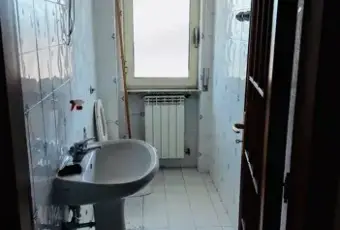 Rexer-Marano-di-Napoli-Appartamento-vani-doppi-accessori-BAGNO