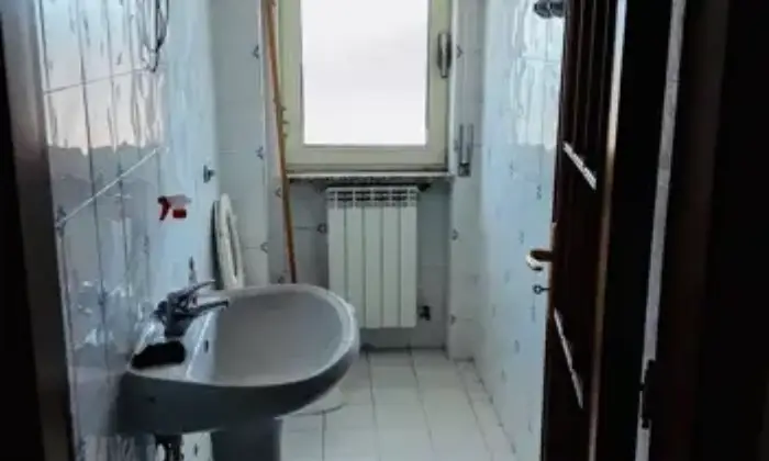 Rexer-Marano-di-Napoli-Appartamento-vani-doppi-accessori-BAGNO