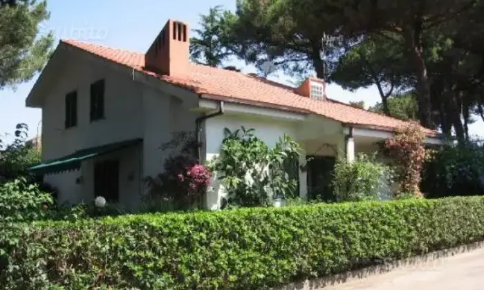 Rexer-Castel-Volturno-Villa-baia-verde-BAGNO