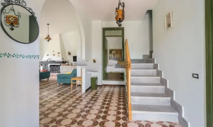 Rexer-Sessa-Aurunca-Villa-in-affitto-SALONE