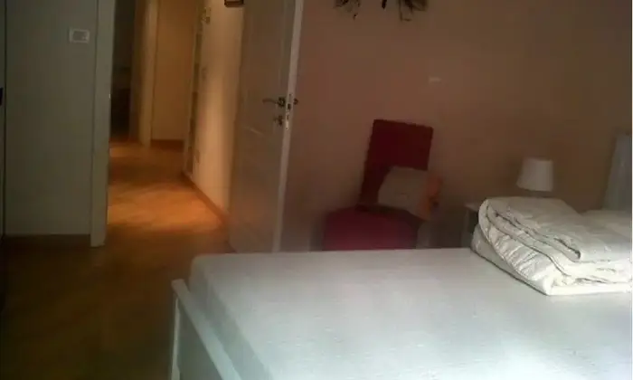 Rexer-Roma-Stanza-con-bagno-singolo-in-appartamento-arredato-zona-Talenti-CAMERA-DA-LETTO