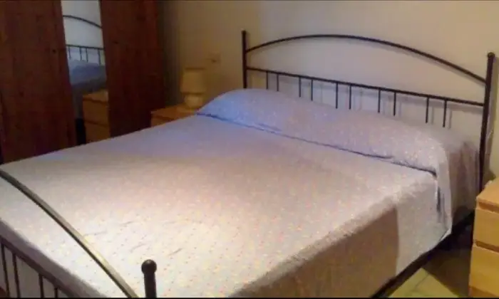 Rexer-Vibonati-Appartamento-in-affitto-in-villa-CAMERA-DA-LETTO