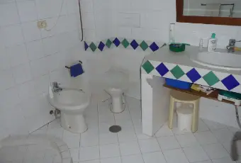 Rexer-SantAngelo-dei-Lombardi-Appartamento-indipendente-in-affitto-BAGNO