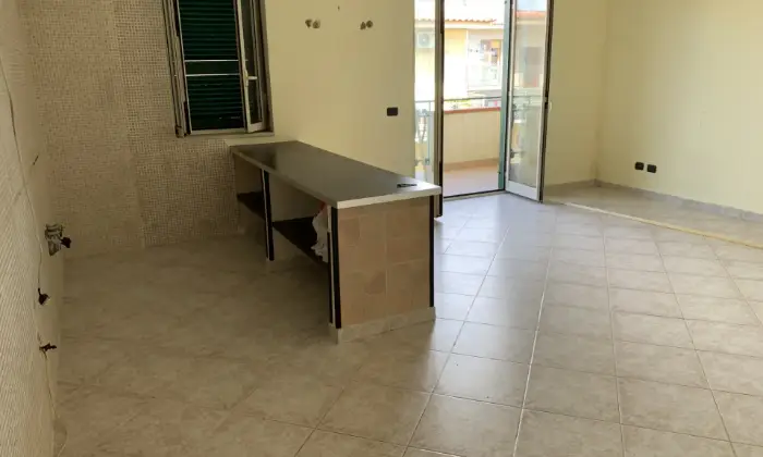 Rexer-Marano-di-Napoli-Appartamento-zona-camaldoli-CUCINA