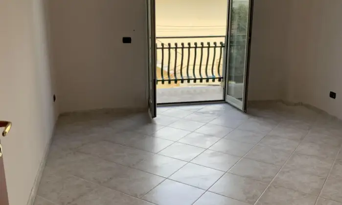 Rexer-Marano-di-Napoli-Appartamento-zona-camaldoli-CAMERA-DA-LETTO