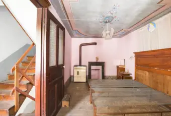 Rexer-Cravagliana-Casa-indipendente-da-ristrutturare-parzialmente-CAMERA-DA-LETTO