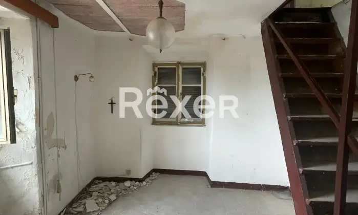 Rexer-Follo-Casa-indipendente-in-vendita-DA-RISTRUTTURARE-Altro
