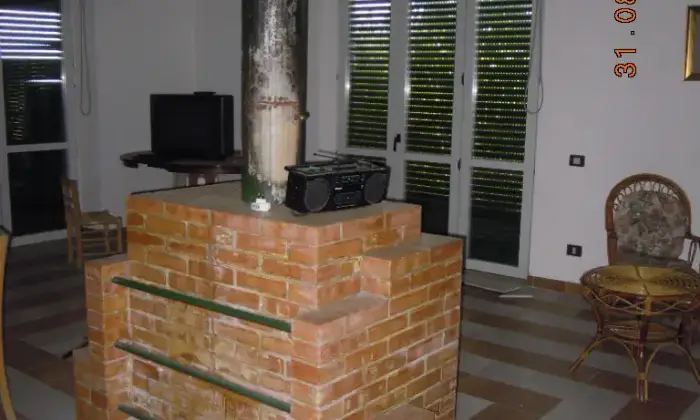 Rexer-Cerreto-Sannita-Villa-indipendente-con-uliveto-e-vigneto-SALONE