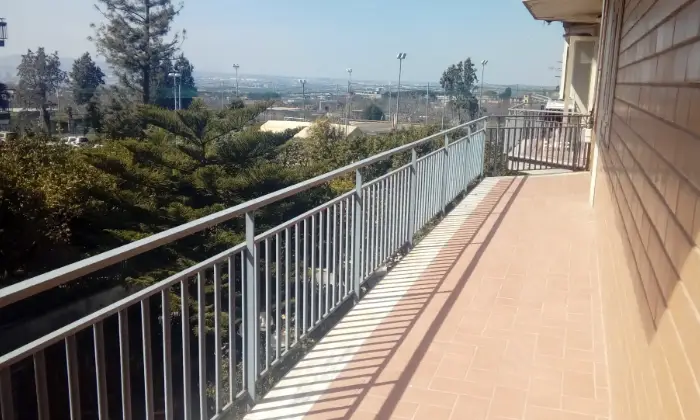 Rexer-SantAnastasia-Ampio-appartamento-TERRAZZO