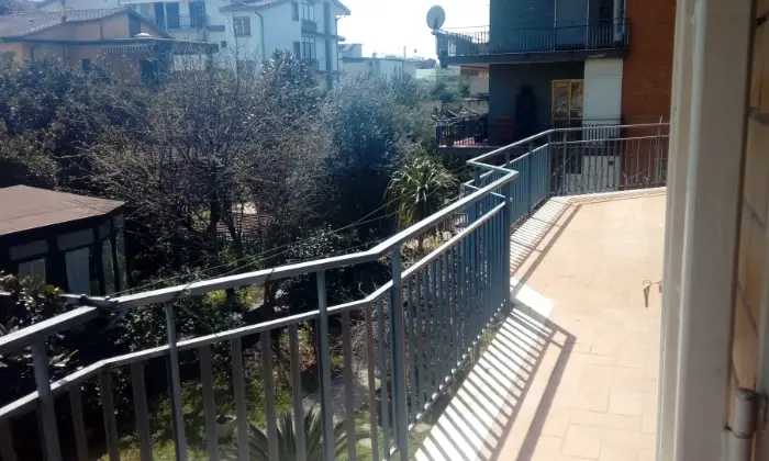 Rexer-SantAnastasia-Ampio-appartamento-TERRAZZO