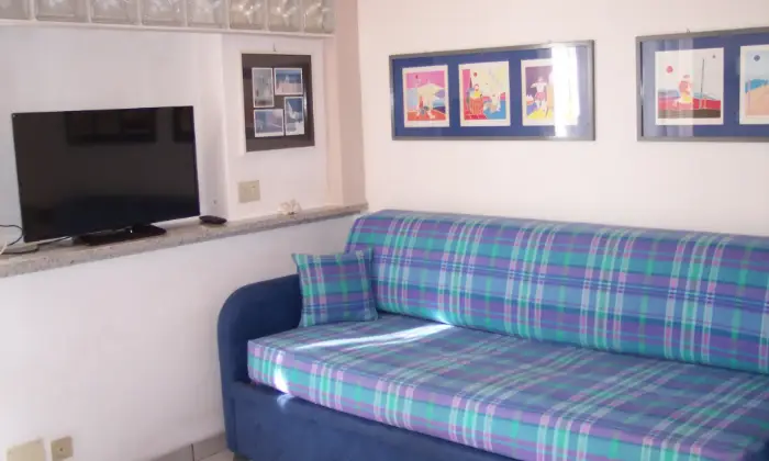 Rexer-Andora-Grazioso-bilocale-arredato-a-metri-dal-mare-SALONE