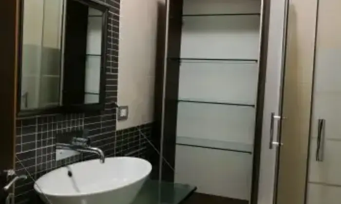 Rexer-Siracusa-MINI-APPARTAMENTO-ARREDATO-INGRESSO-BELVEDERE-SIRACUSA-BAGNO