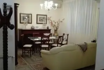 Rexer-Messina-Appartamento-in-affitto-semiarredato-SALONE