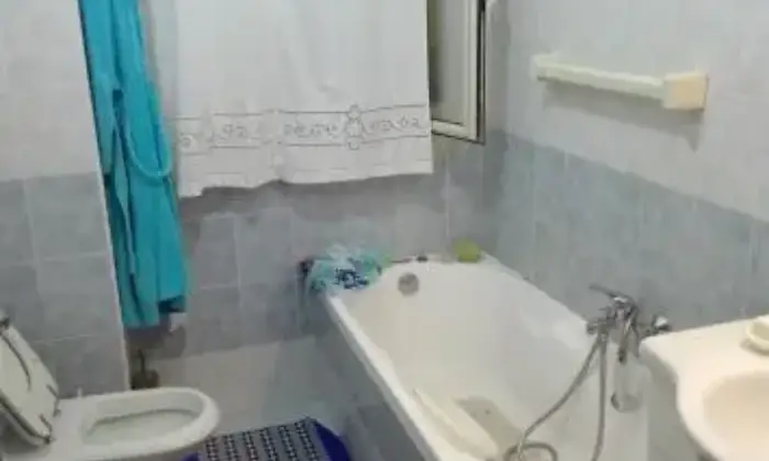 Rexer-Messina-Appartamento-in-affitto-semiarredato-BAGNO