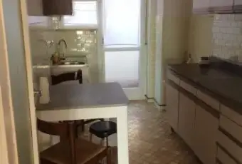 Rexer-Udine-AMPIO-BICAMERE-ARREDATO-ANCHE-BREVI-PERIODI-CUCINA