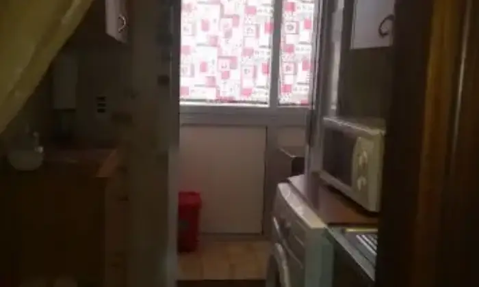 Rexer-Mascali-AFFITTASIBivano-arredato-confortevole-a-Mascali-si-richiedono-garanzie-CUCINA