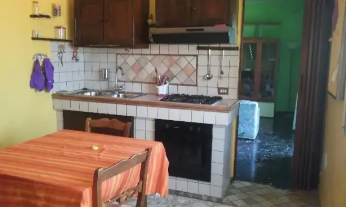 Rexer-Isernia-Attico-in-affitto-CUCINA