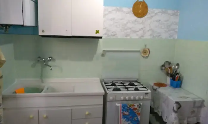 Rexer-Guglionesi-Appartamento-al-quinto-piano-CUCINA