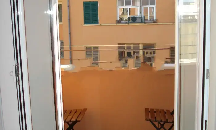 Rexer-Roma-Camera-in-affitto-ROMA-ALTRO