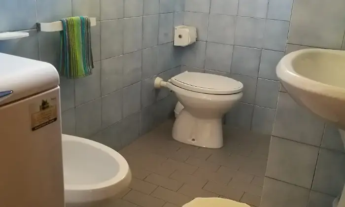 Rexer-fano-CASA-Vacanza-a-FANO-per-Vacanze-Mare-BAGNO