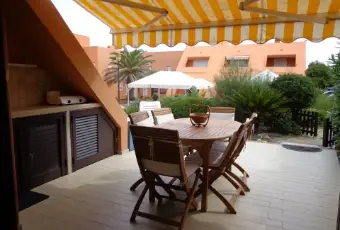 Rexer-Santa-Teresa-Gallura-Trilocale-sul-mare-GIARDINO