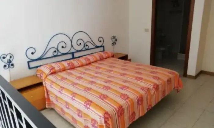 Rexer-Messina-GRAZIOSO-APPARTAMENTO-ARREDATO-CENTRO-MESSINA-CAMERA-DA-LETTO