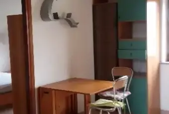 Rexer-Campobasso-Mansarda-arredata-in-affitto-CAMERA-DA-LETTO