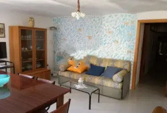 Rexer-Bonefro-Casa-indipendente-nelle-mura-del-castello-SALONE