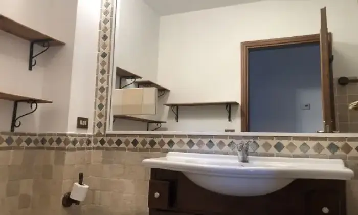 Rexer-Roma-Ardeatina-Dea-di-Roma-BAGNO