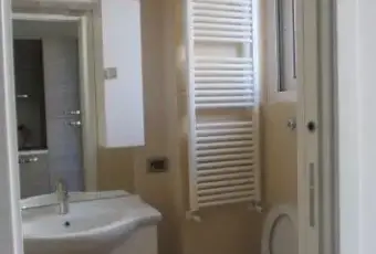 Rexer-Roma-Affitto-casa-via-Igea-BAGNO