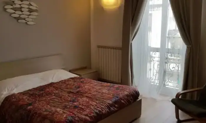 Rexer-Milano-BILOCALE-SALONE-DEL-MOBILE-NOTTI-CAMERA-DA-LETTO