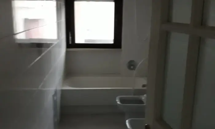 Rexer-FOGGIA-APPARTAMENTO-RECENTE-COSTRUZIONE-FOGGIA-CENTRO-BAGNO