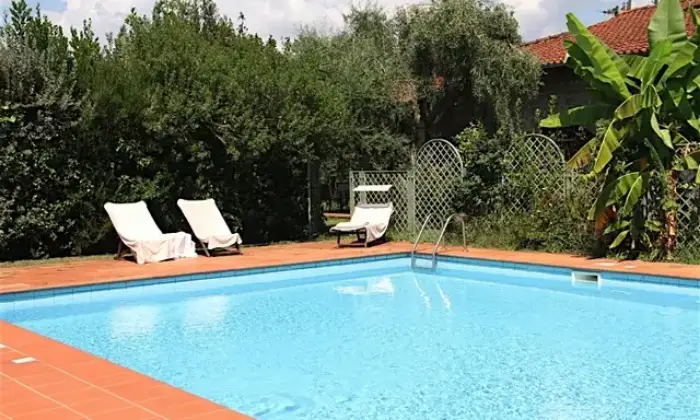 Rexer-Pietrasanta-Villa-Vanna-con-Piscina-ALTRO