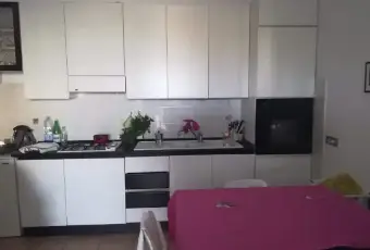 Rexer-Briatico-Trilocale-in-affitto-CUCINA