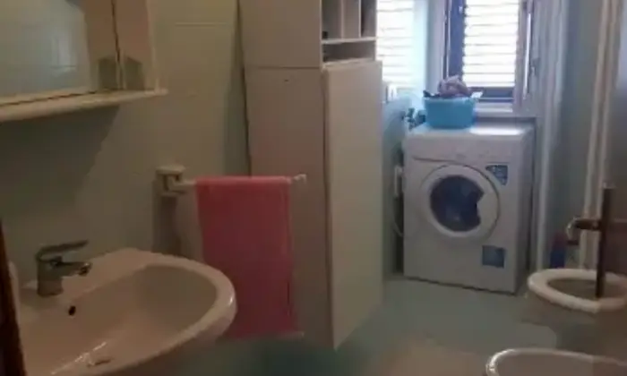 Rexer-Briatico-Trilocale-in-affitto-BAGNO