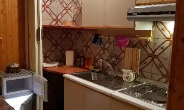 Rexer-Crotone-Bilocale-Villaggio-Palumbo-Sila-CUCINA