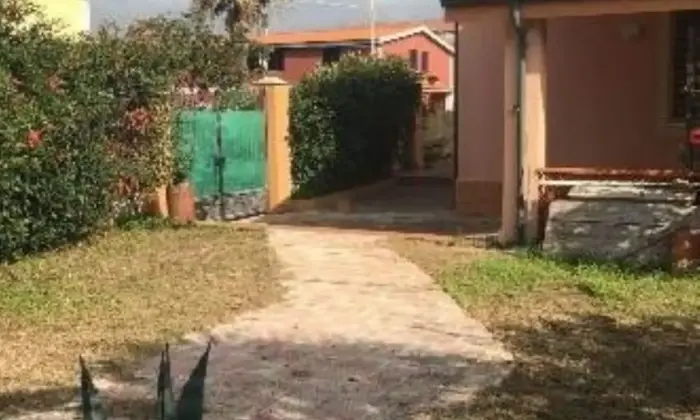 Rexer-Isola-di-Capo-Rizzuto-Villa-in-affitto-in-via-peschici-ALTRO