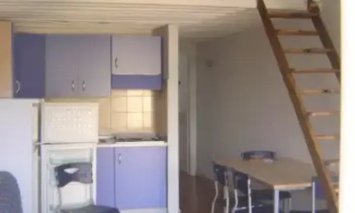 Rexer-Isola-di-capo-Rizzuto-Trilocale-in-vendita-in-contrada-Anastasi-Isola-di-Capo-Rizzuto-CUCINA
