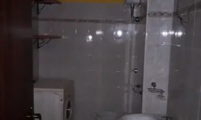 Rexer-Tito-Abitazione-autonoma-in-affitto-BAGNO