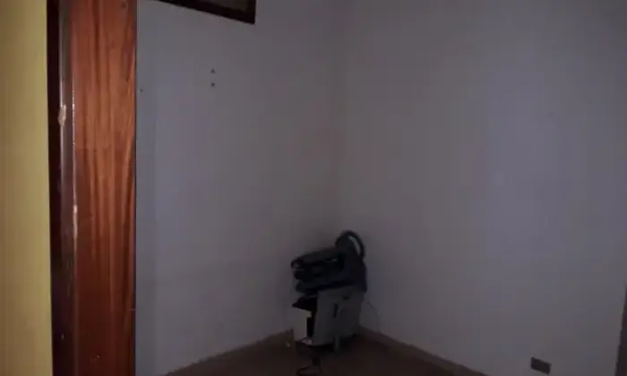 Rexer-Tito-Abitazione-autonoma-in-affitto-CAMERA-DA-LETTO