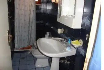 Rexer-Guardia-Piemontese-Appartamento-a-Guardia-Piemontese-BAGNO