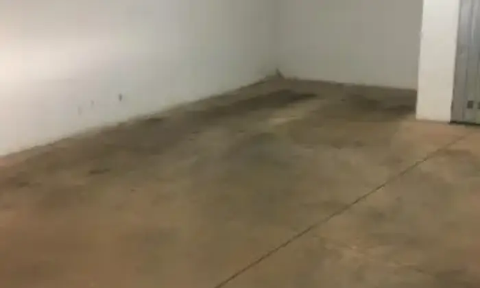 Rexer-Settimo-San-Pietro-Posto-auto-in-garage-privato-GARAGE