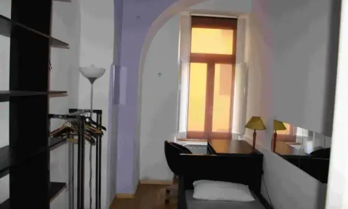 Rexer-Genova-Casa-in-centro-a-genova-CAMERA-DA-LETTO