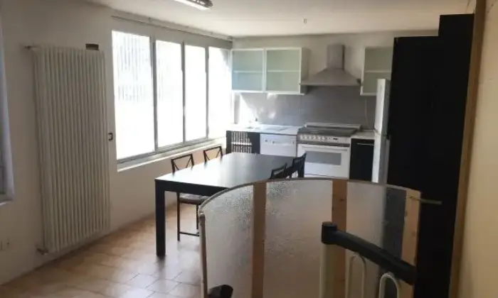Rexer-Bologna-APPARTAMENTO-LUMINOSO-CUCINA