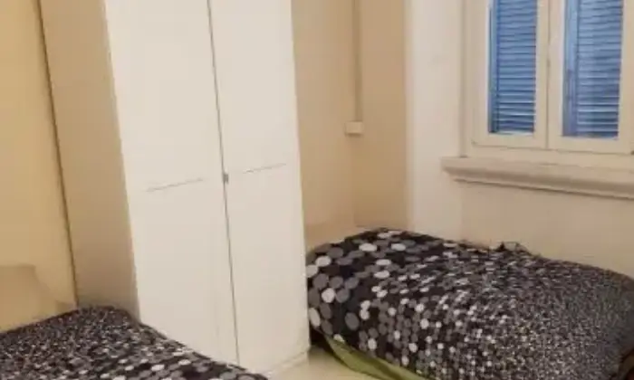 Rexer-Milano-Intera-casa-in-affittoeuro-mensili-CAMERA-DA-LETTO