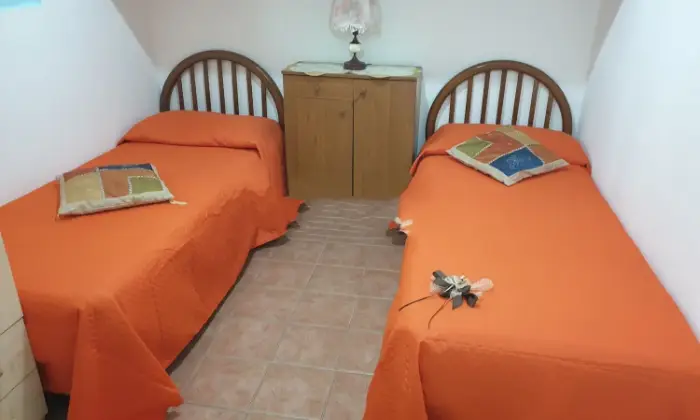 Rexer-Santa-Croce-Camerina-Casa-al-mare-a-punta-secca-CAMERA-DA-LETTO